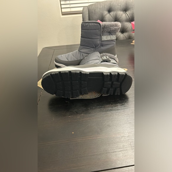 DREAM PAIRS Women's Winter Waterproof Snow  Ankle Booties Size 11 - Picture 8 of 9